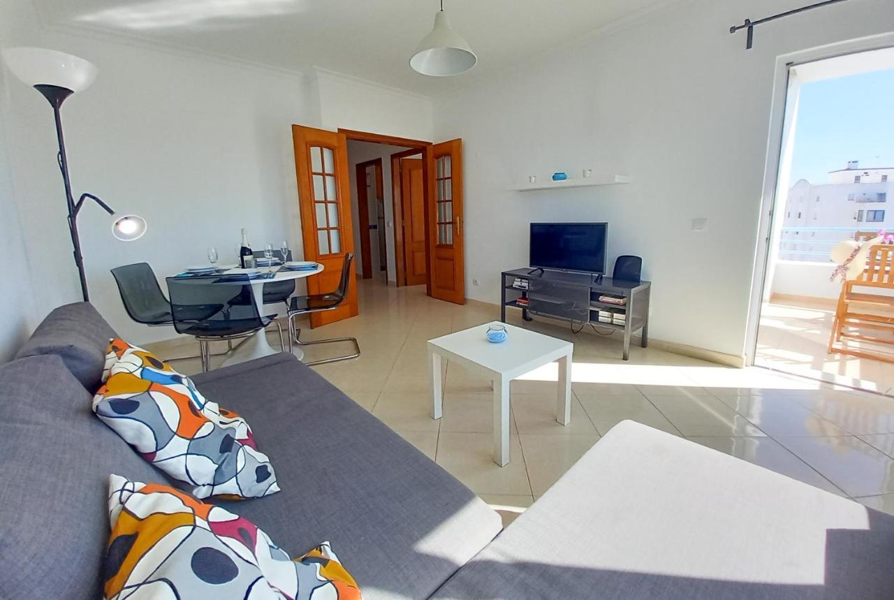 Colina Ferias- Garagem & Wifi Apartman Quarteira Kültér fotó