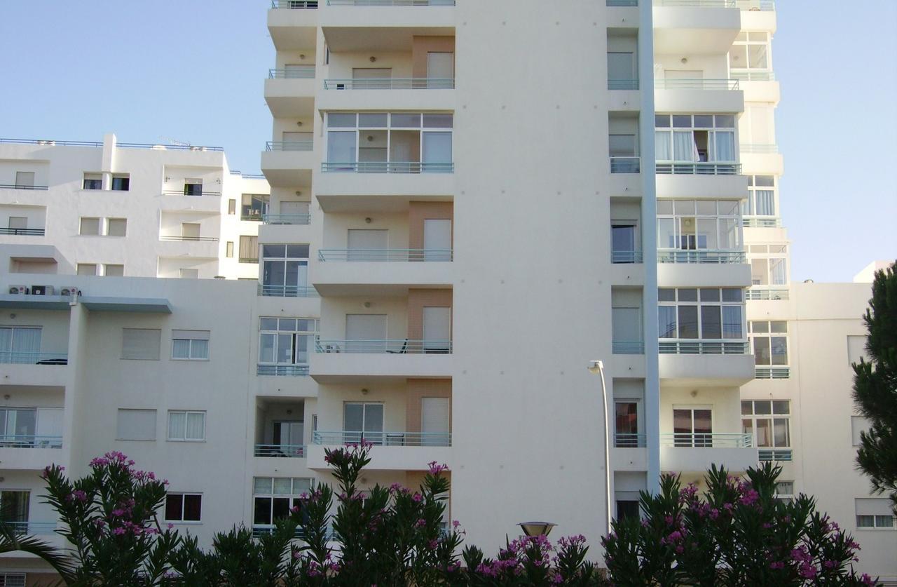 Colina Ferias- Garagem & Wifi Apartman Quarteira Kültér fotó